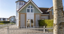 Villa 5A Villa-5A in Landal Noordzee Résidence De Banjaard