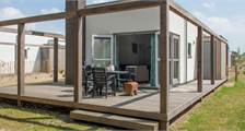 Bungalow Oudeland-Comfort in Roompot Strandpark Duynhille